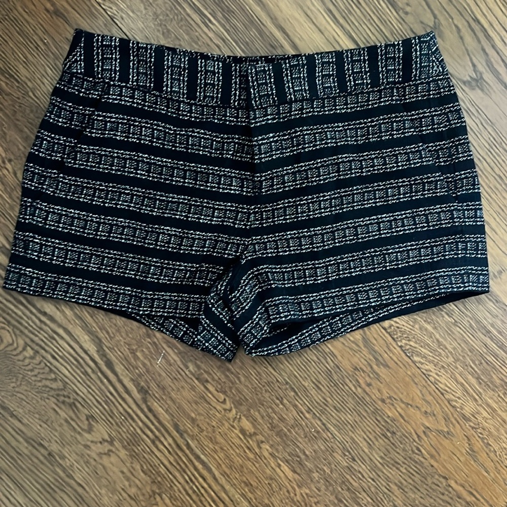 NEVER WORN JOIE SHORTS size 2